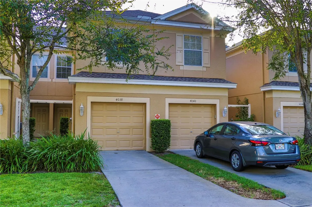 4038 BISMARCK PALM DR, Tampa, FL 33610