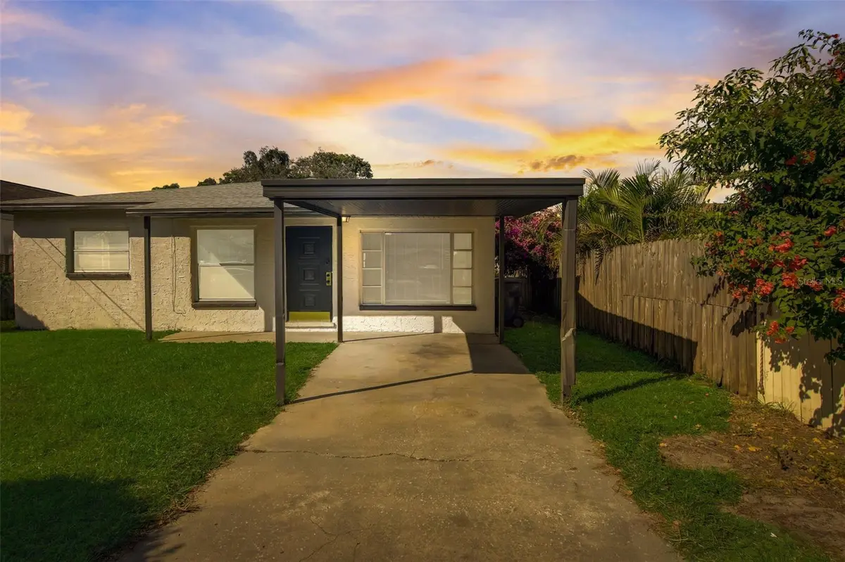 8520 N HAMNER AVE, Tampa, FL 33604