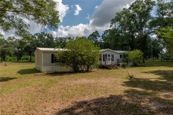 19551 SE 42ND PL, Morriston, FL 32668