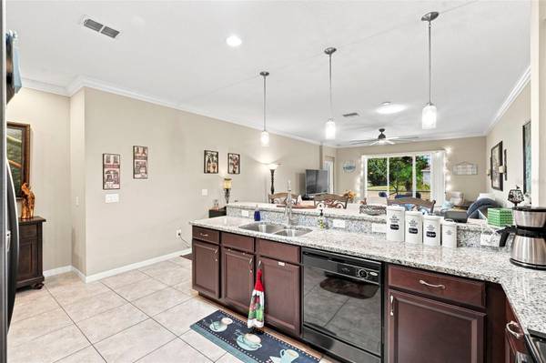 2219 PARROT FISH DR, Holiday, FL, 34691 photo 11
