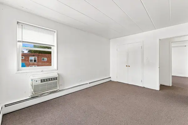 2025 W GRANVILLE AVE #412, Chicago, IL 60659