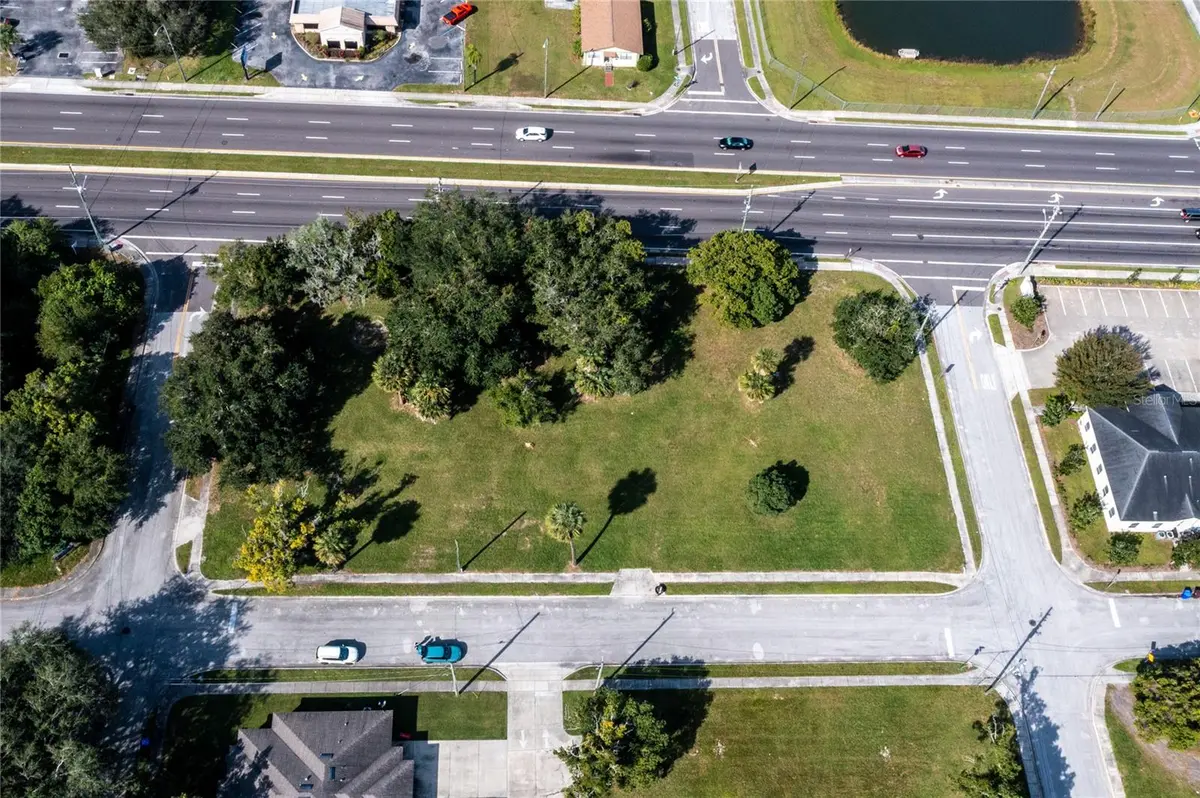 415 N JOHN YOUNG Pkwy, Kissimmee, FL 34741