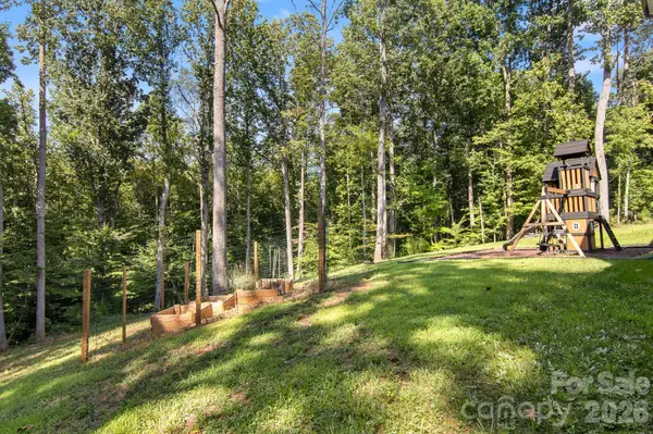 206 N Harbor Watch DR, Statesville, NC 28677
