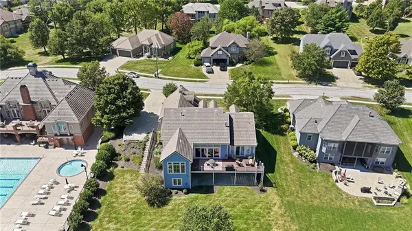 10405 N Saint Clair AVE, Kansas City, MO 64154