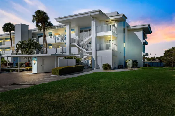 770 ISLAND WAY #N105, Clearwater, FL 33767