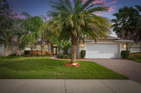 11 ARENA LAKE CIR, Palm Coast, FL 32137