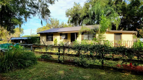 13031 SE 118TH AVENUE RD, Ocklawaha, FL 32179