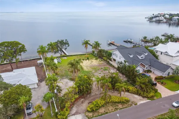 605 N MAYO ST, Crystal Beach, FL 34681