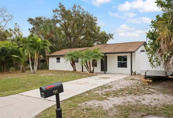 704 64TH AVENUE TER W, Bradenton, FL 34207