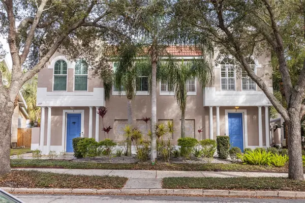237 7TH AVE N #2, St Petersburg, FL 33701