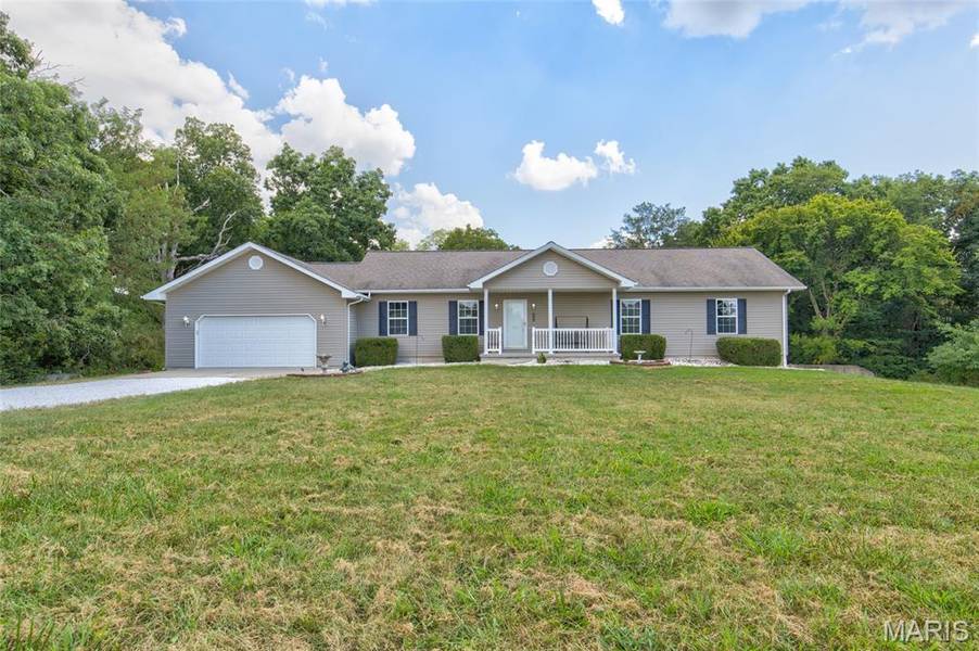15394 Wildwood LN, Grafton, IL 62037