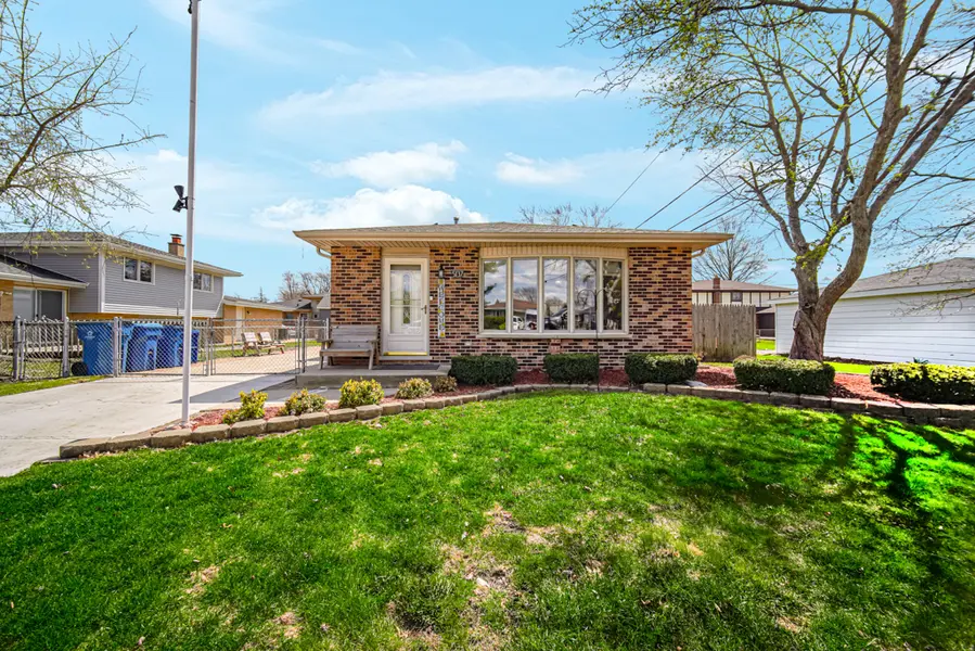 5137 W 118th ST, Alsip, IL 60803