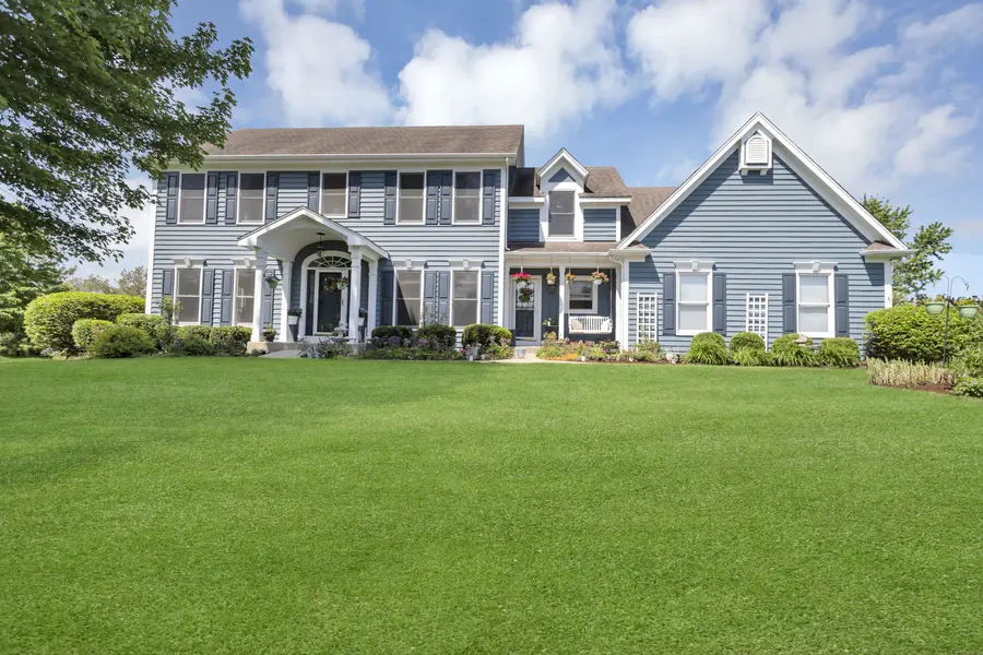 7N310 Ridge Line RD, St. Charles, IL 60175
