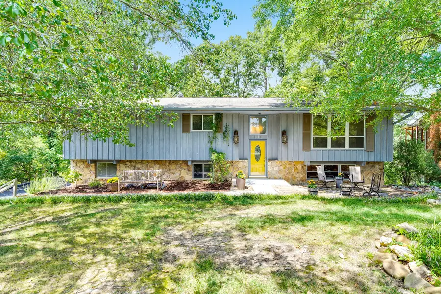 1405 Highcrest Court, Hixson, TN 37343