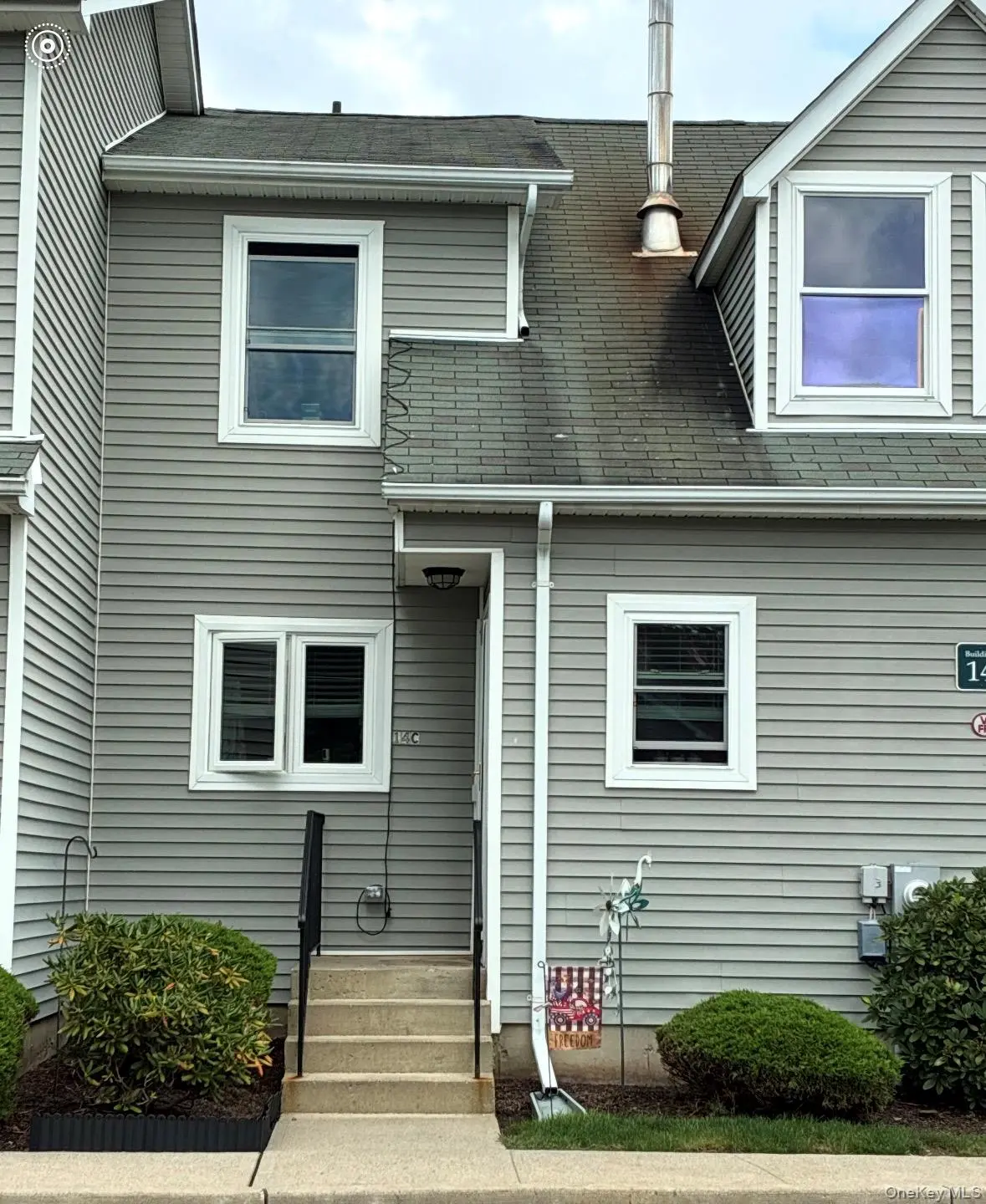 100 Boniface DR #14C, Pine Bush, NY 12566