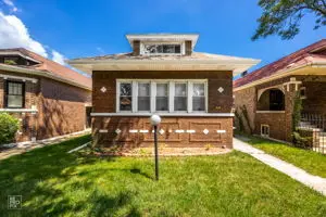 552 E 87th PL, Chicago, IL 60619