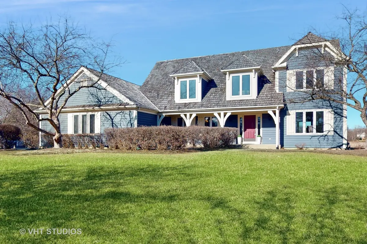 5236 Southwell CT, Long Grove, IL 60047