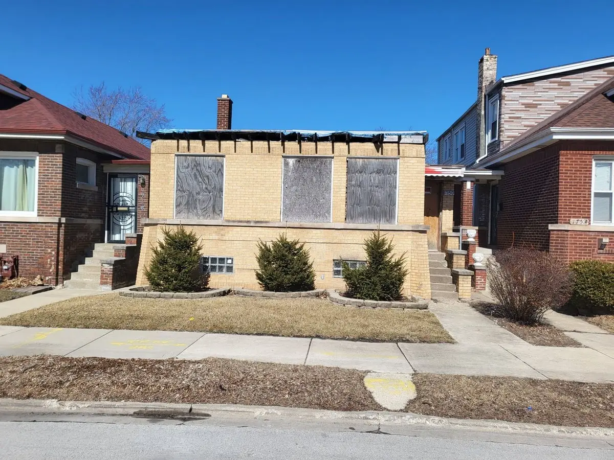 1750 E 83rd ST, Chicago, IL 60617