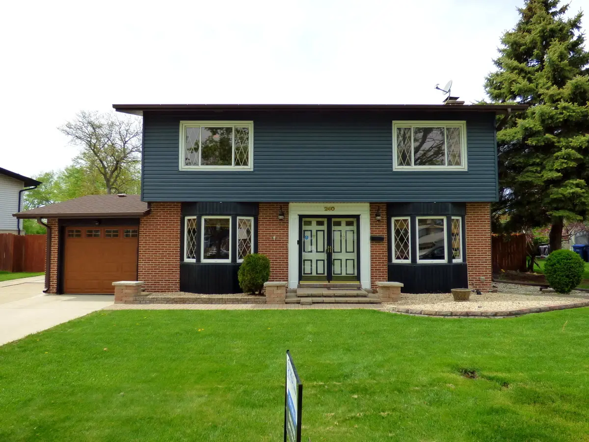 240 Springfield TER, Des Plaines, IL 60018