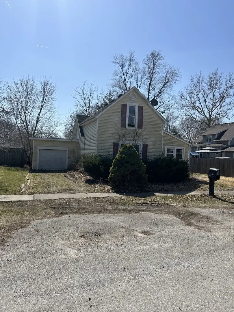 306 E Kyle ST, Ogden, IL 61859