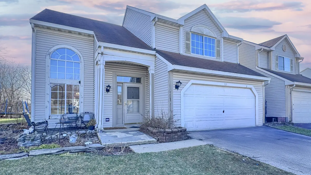 103 W Honeysuckle DR, Round Lake Beach, IL 60073