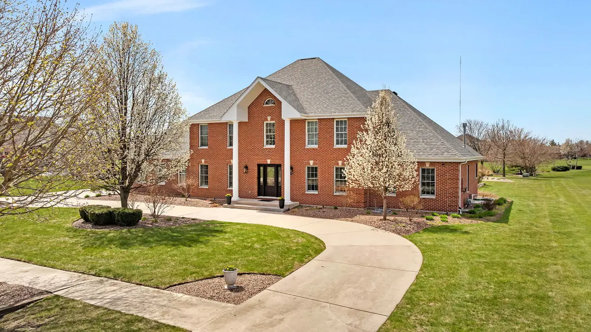 5255 Crescent Green CT, Morris, IL 60450