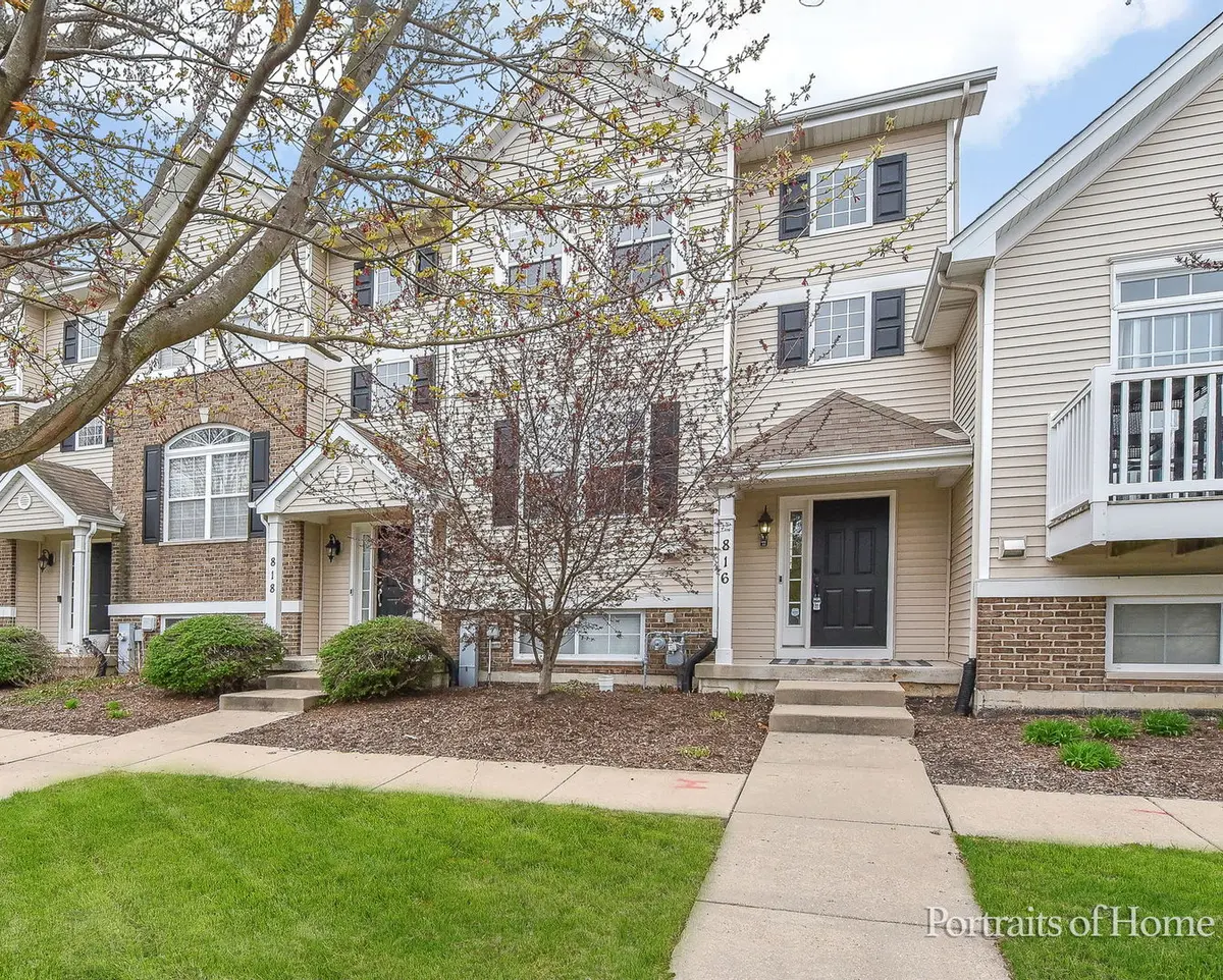 816 SHADOWBROOK CT, Oswego, IL 60543