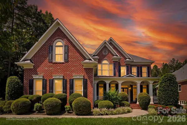 1105 Doverstone CT, Matthews, NC 28104