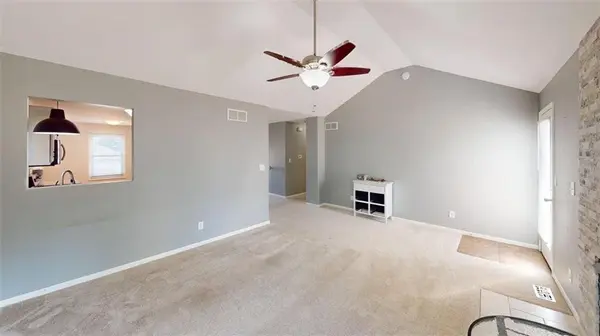 3401 Tillerman DR, Lawrence, KS 66049