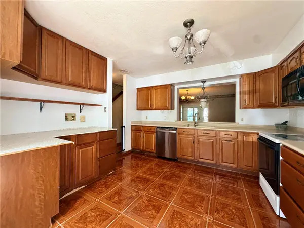 284 WOODGREEN LN, Winter Springs, FL 32708