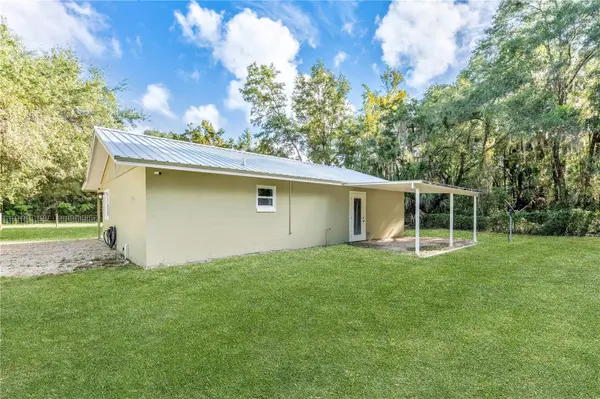 8030 SE 153RD ST, Inglis, FL 34449