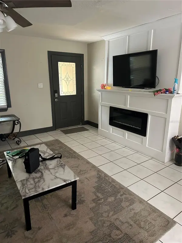 4605 E YUKON ST, Tampa, FL 33617