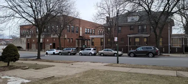 10201 S Ewing AVE, Chicago, IL 60617
