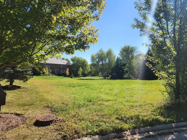 7253 Litchfield CT, Long Grove, IL 60060