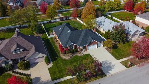 16024 Donna Marie DR, Homer Glen, IL 60491