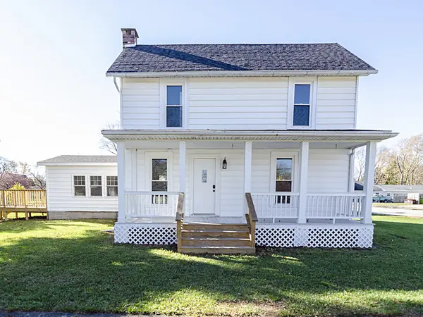 301 S Macon ST, Bement, IL 61813