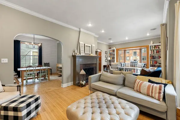 1024 Dempster ST Evanston, IL 60202