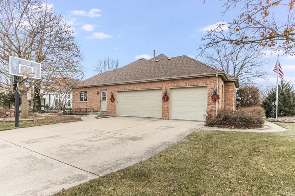 319 Senna CT, Naperville, IL 60565