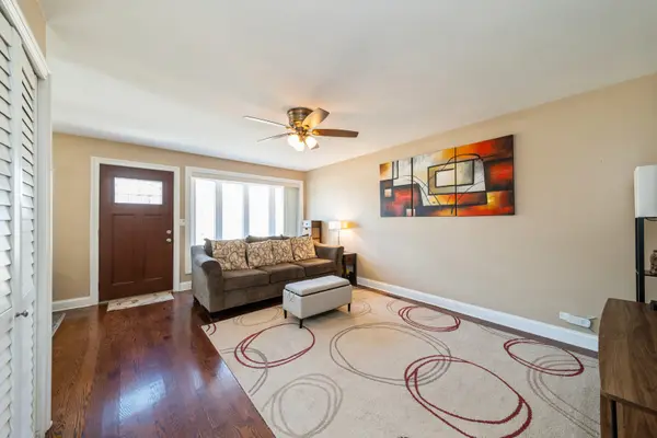 524 W Ridge CT, Arlington Heights, IL 60004