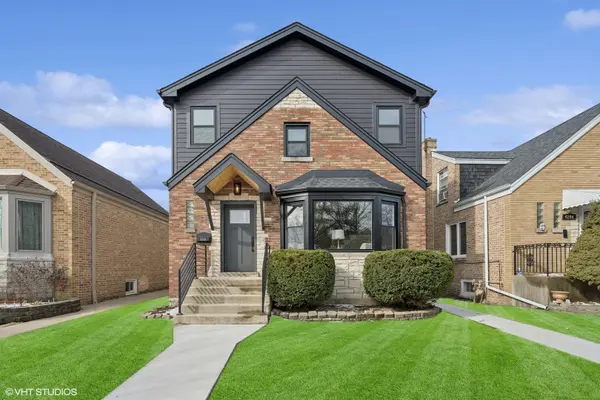 4240 N Parkside AVE, Chicago, IL 60634