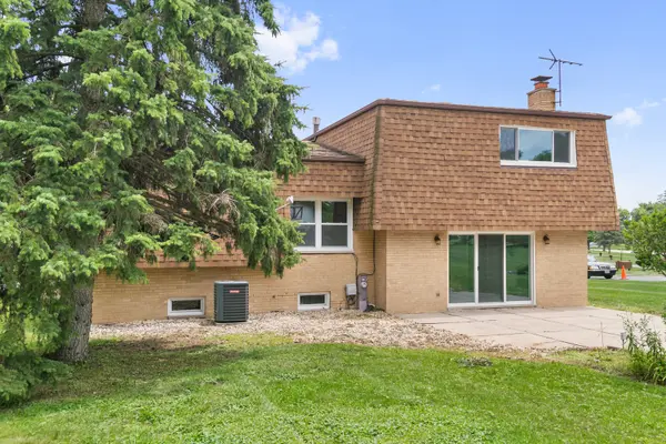 24862 S Willow Brook TRL, Crete, IL 60417