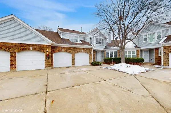 246 Willow Pkwy, Buffalo Grove, IL 60089