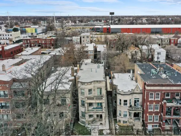 5326 S Michigan ST #3, Chicago, IL 60615