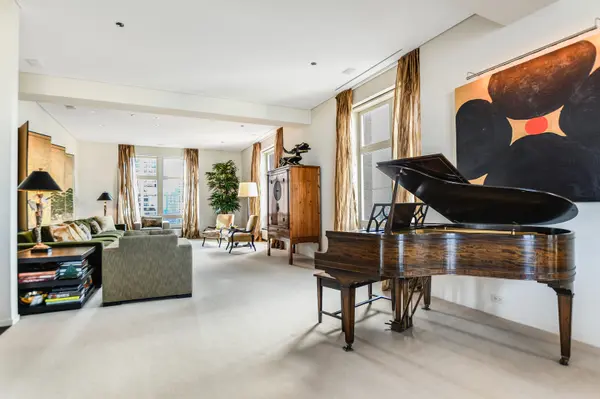 680 N Lake Shore DR #2300 Chicago, IL 60611