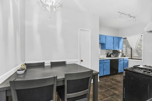 810 W LAKESIDE PL #108, Chicago, IL 60640