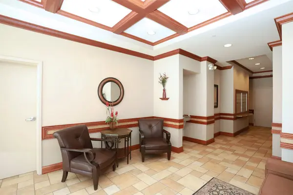 100 N Bokelman ST #422, Roselle, IL 60172