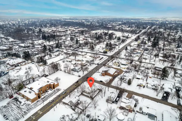 115 S Cedar RD, New Lenox, IL 60451
