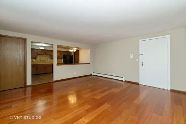 8731 W SUMMERDALE AVE #2C, Chicago, IL 60656