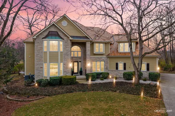216 Crooked Tree CT, Naperville, IL 60565