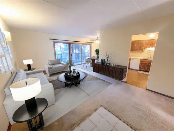 4945 E Circle DR #307, Crestwood, IL 60418
